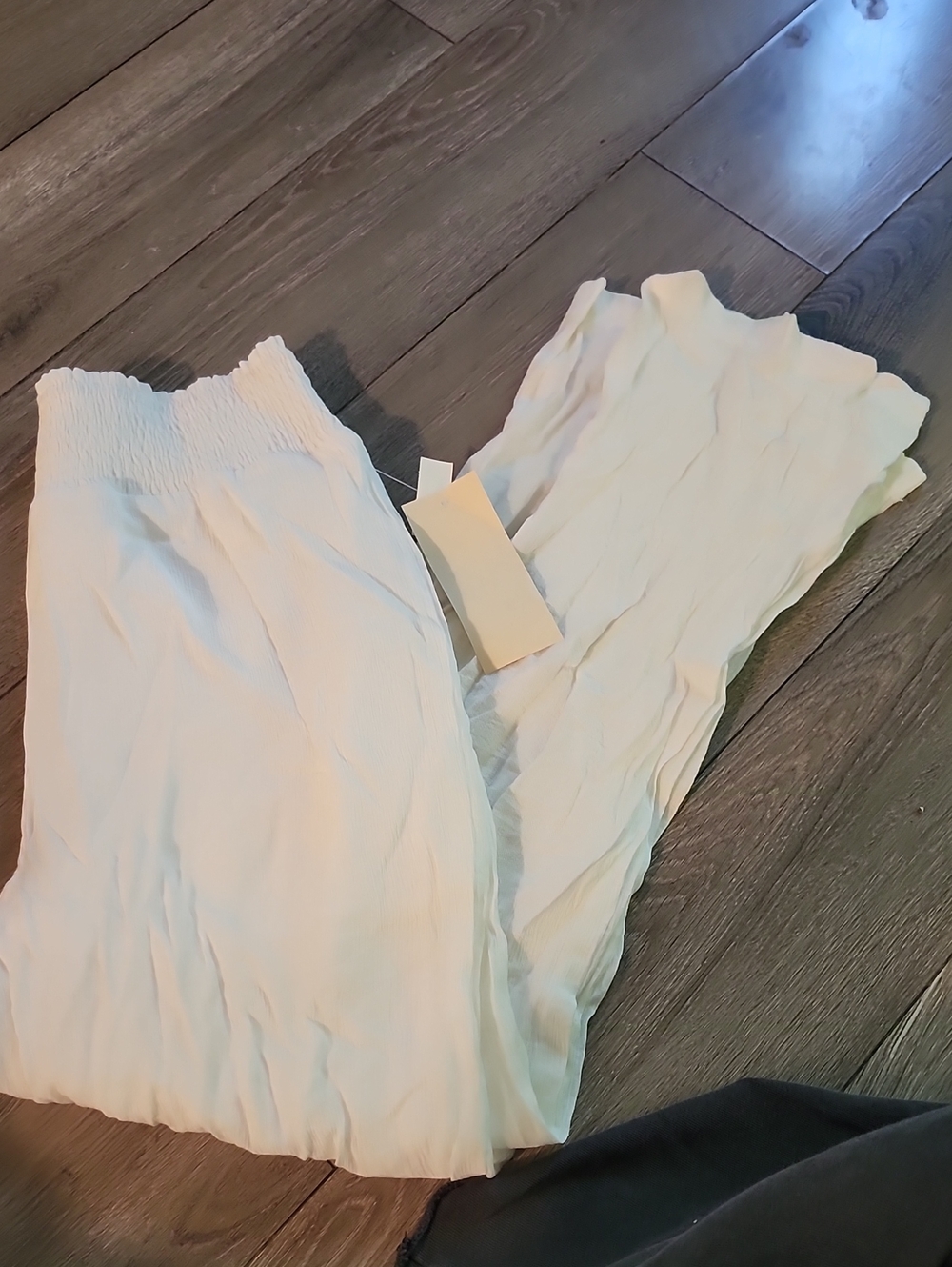 Paper Crane Wide Leg White Pleated Pants